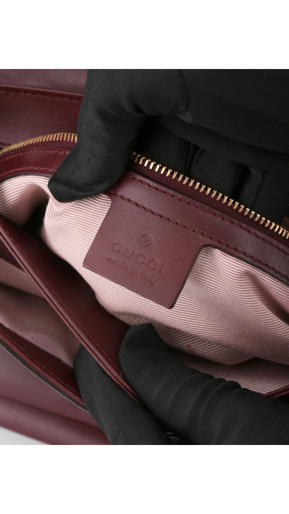 Gucci Arli Small Shoulder Bag i burgunderrødt skinn