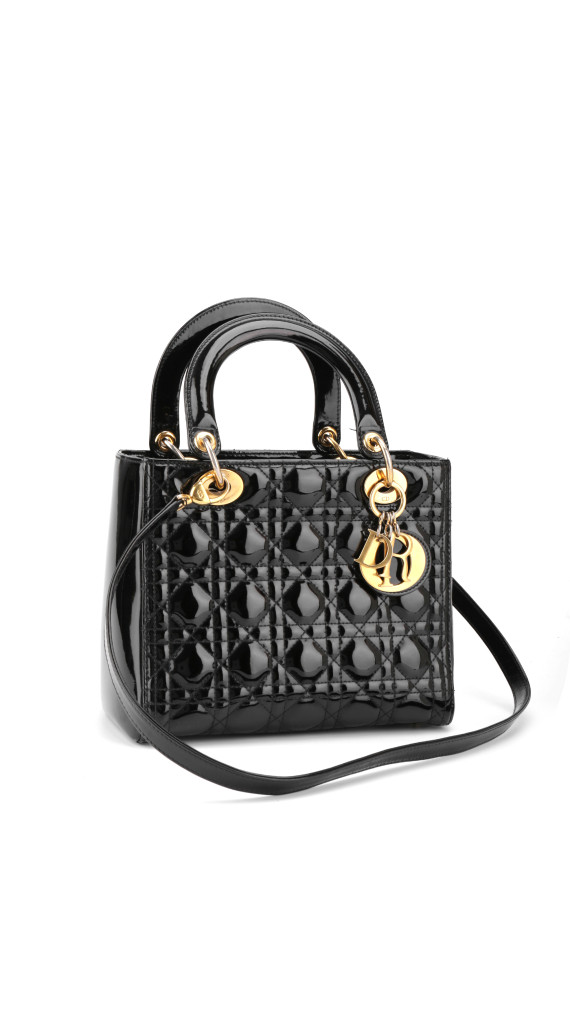 Christian Dior Lady Dior Medium i svart patent skinn