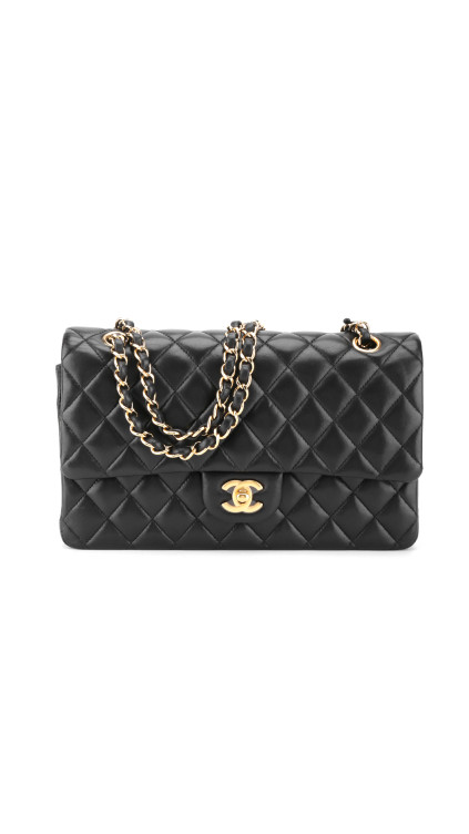 Chanel Classic Double Flap Medium i svart lammeskinn