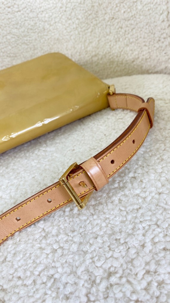 LV Vernis Shoulder Bag
