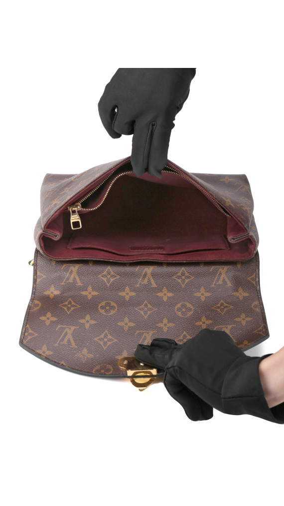Louis Vuitton Saint Placide Chain Bag