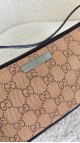Gucci pochette Bag Brown