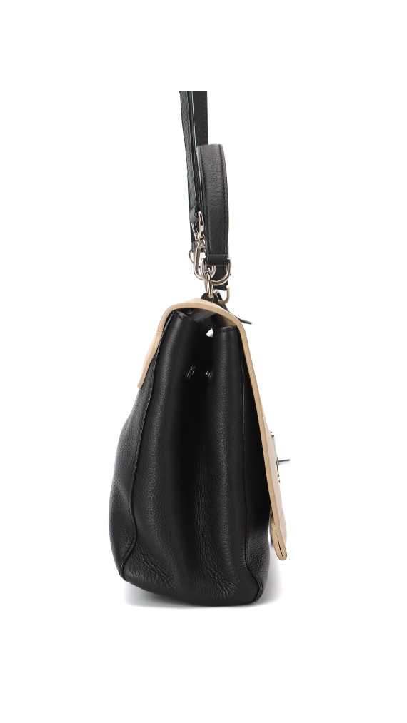 Louis Vuitton Lockme i to-tonet beige og svart shoulder bag