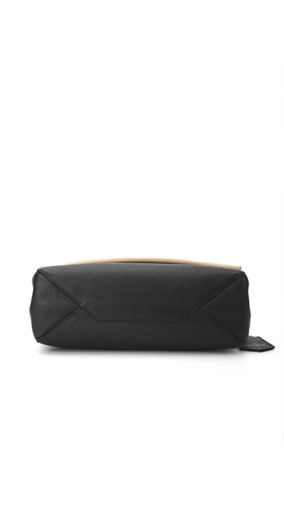 Louis Vuitton Lockme i to-tonet beige og svart shoulder bag