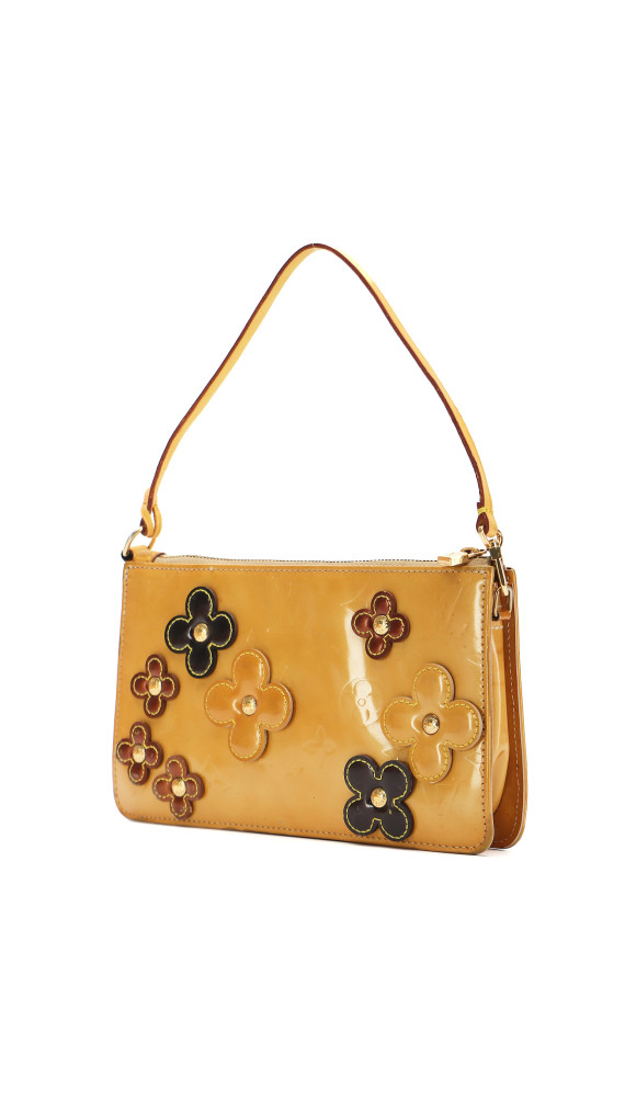 Louis Vuitton Pochette Fleurs i gul Vernis-skinn