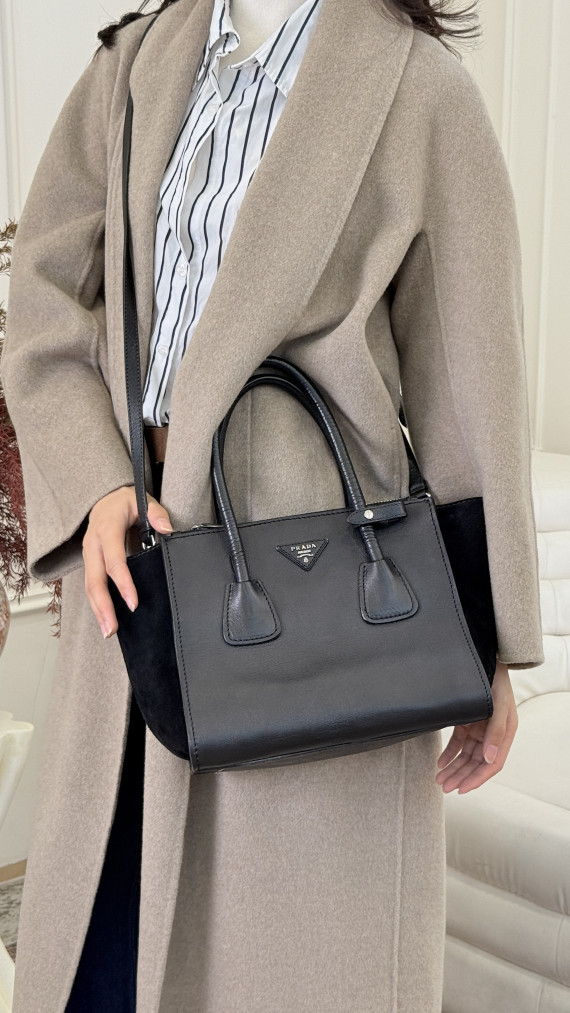 Prada Glace Calf Twin Pocket Tote Bag - Black