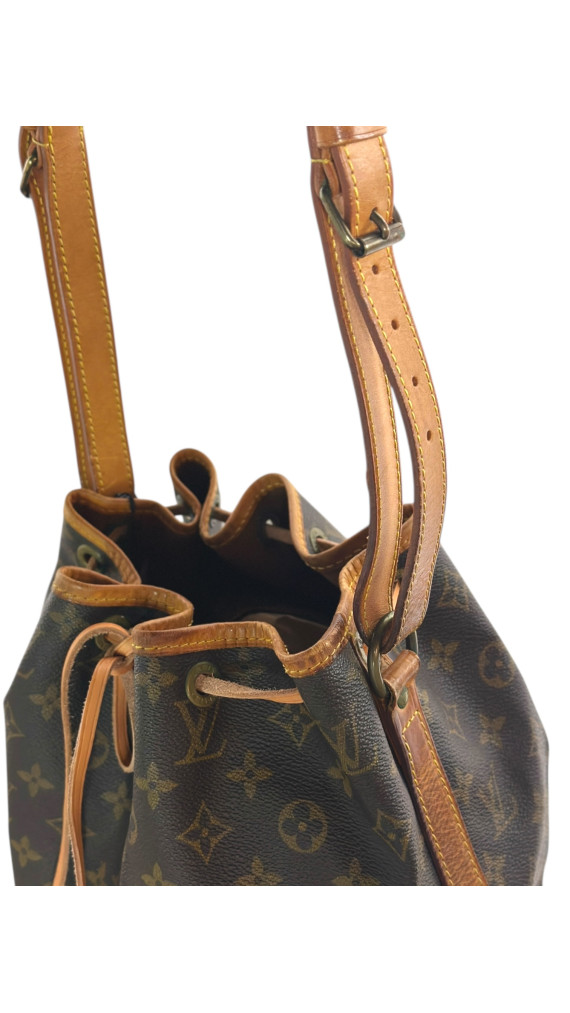 Louis Vuitton Noé Petite Shoulder Bag