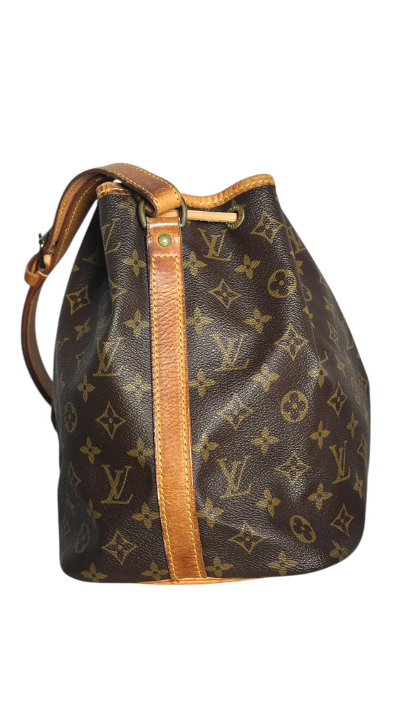 Louis Vuitton Noé Petite Shoulder Bag