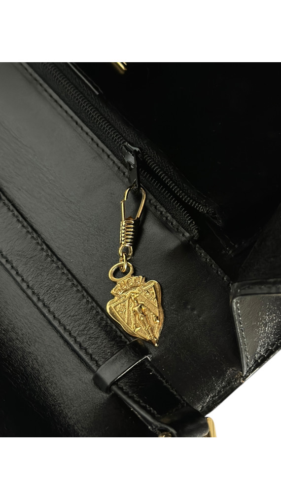 Vintage Gucci Logo Shoulder Bag