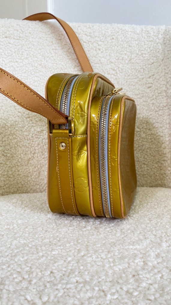 Louis Vuitton Vernis Shoulder Bag