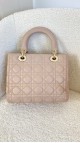 Lady Dior Medium Rose Beige m. GHW