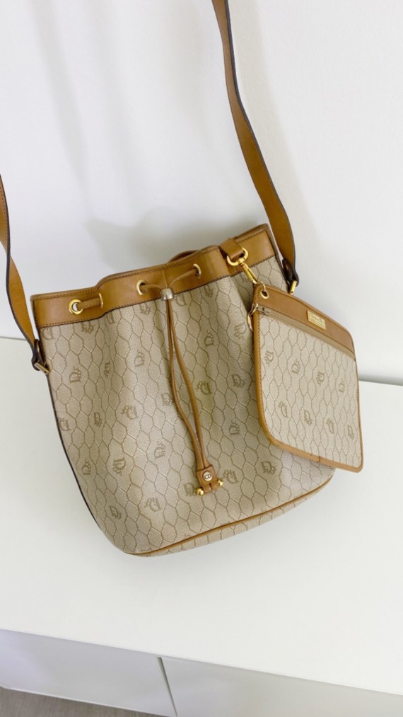 Dior Bucket Bag m. clutch