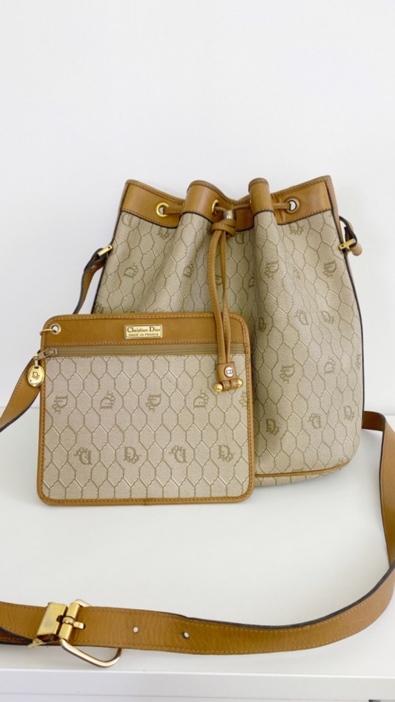 Dior Bucket Bag m. clutch