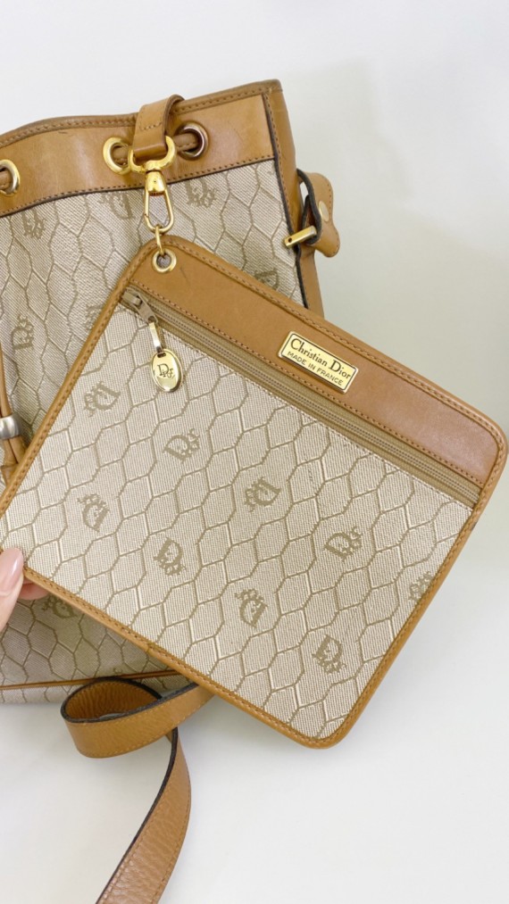 Dior Bucket Bag m. clutch