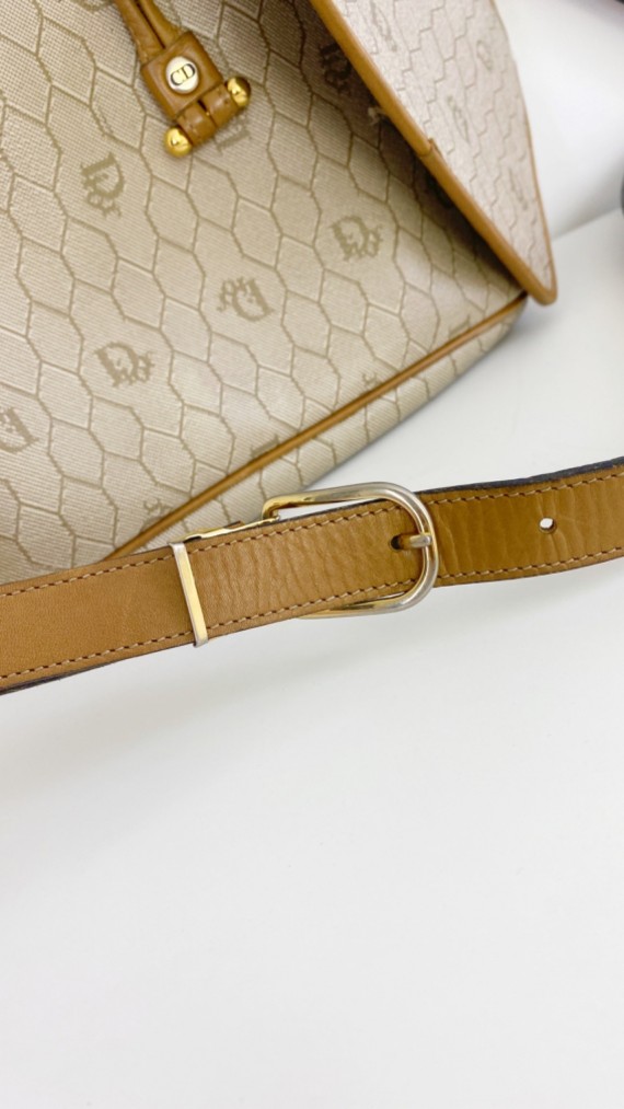 Dior Bucket Bag m. clutch