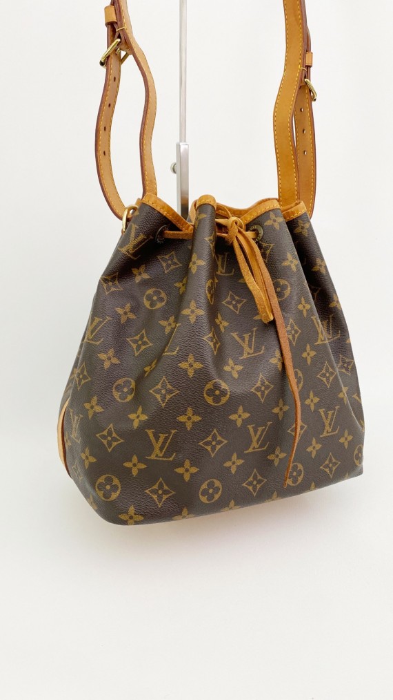 Louis Vuitton Noé Petit Shoulder bag