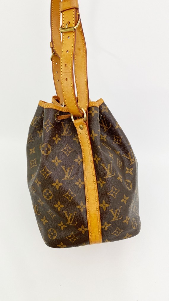 Louis Vuitton Noé Petit Shoulder bag