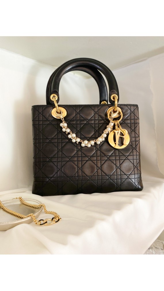 Sparkle a little bag charm