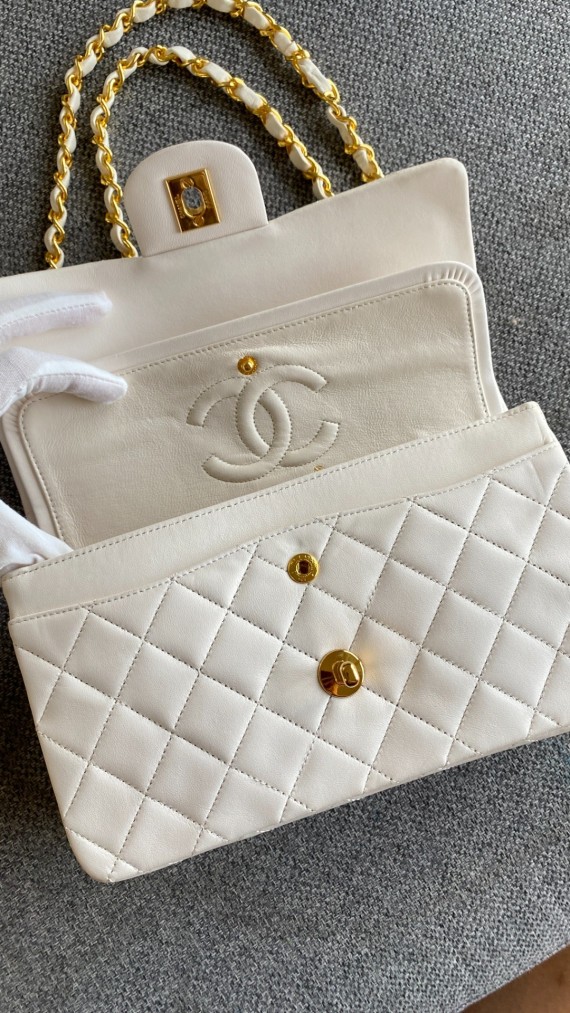 Chanel Classic Double Flap (Small)